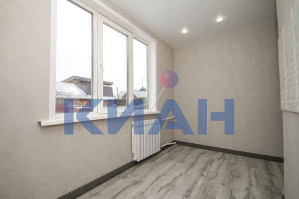 Продам однокомнатную (1-комн.) квартиру, Лесная ул, 37, Красноярск г