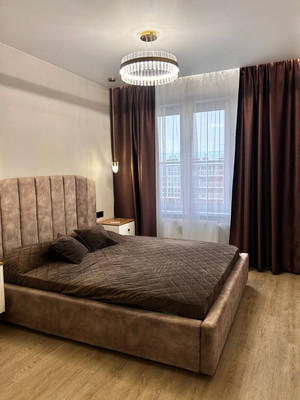 Продам двухкомнатную (2-комн.) квартиру, Пискунова ул, 148/7, Иркутск г