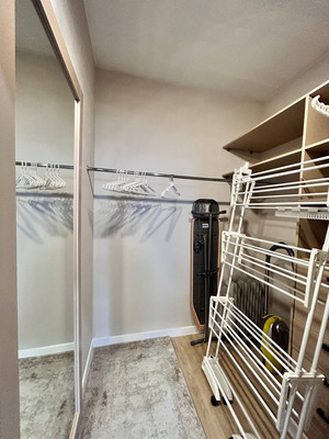 Продам двухкомнатную (2-комн.) квартиру, Пискунова ул, 148/7, Иркутск г