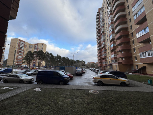 Продам однокомнатную (1-комн.) квартиру, им Владимира Махалина мкр, 33, Дмитров г