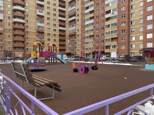 Продам однокомнатную (1-комн.) квартиру, им Владимира Махалина мкр, 33, Дмитров г