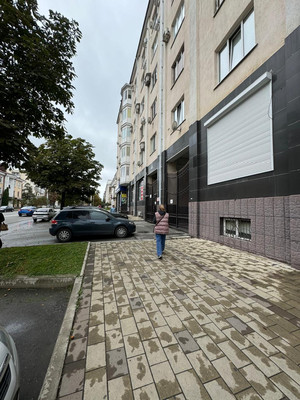 Продам двухкомнатную (2-комн.) квартиру, Шогенцукова пр-кт, 11, Нальчик г