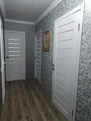 Продам трехкомнатную (3-комн.) квартиру, Степная ул, 7, Апшеронск г