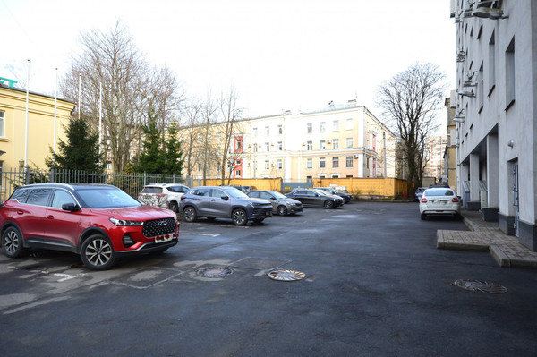 Продам комнату в 5-комн. квартире, Пархоменко пр-кт, 10, Санкт-Петербург г