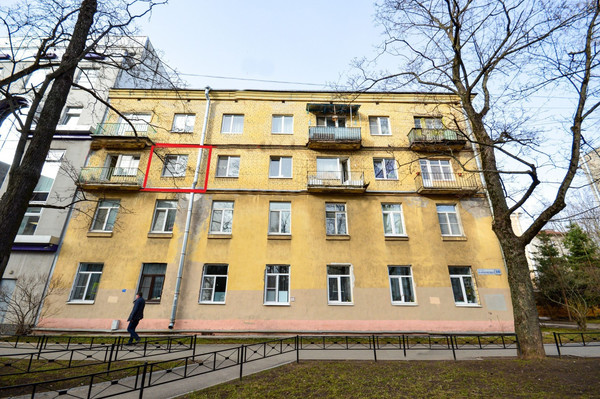Продам комнату в 5-комн. квартире, Пархоменко пр-кт, 10, Санкт-Петербург г
