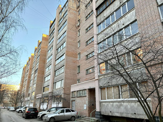Продам двухкомнатную (2-комн.) квартиру, Стройкова ул, 11, Рязань г