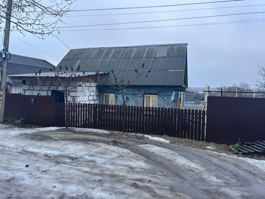 Продам дом, Заводская ул, 5, Навля рп, 0 км от города