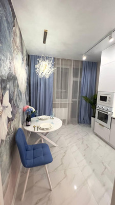 Продам двухкомнатную (2-комн.) квартиру, им. Героя Ростовского ул, 7к2, Краснодар г