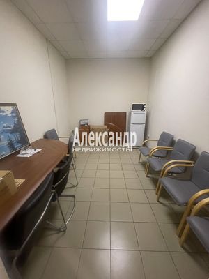 Продам склад 5 547 м2, Большевиков пр-кт, 54к4, Санкт-Петербург г