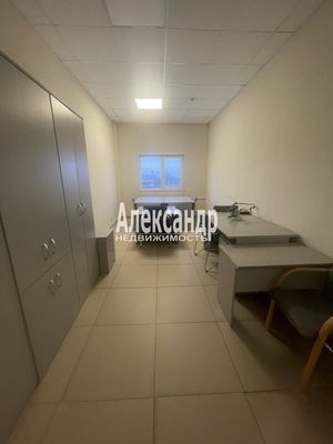 Продам склад 5 547 м2, Большевиков пр-кт, 54к4, Санкт-Петербург г