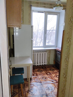 Продам трехкомнатную (3-комн.) квартиру, Зеленый городок ул, 18, Удельная дп