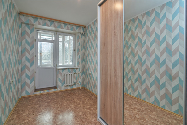 Продам трехкомнатную (3-комн.) квартиру, Ивана Франко ул, 26, Иркутск г