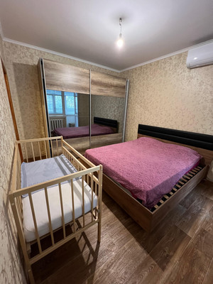 Продам многокомнатную квартиру, Черникова ул, 35, Волгодонск г