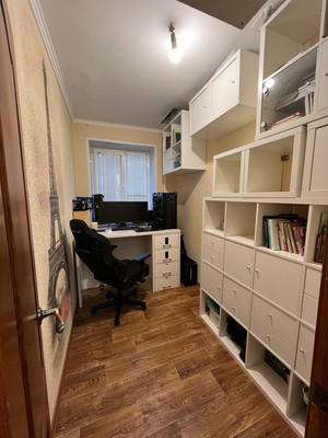 Продам многокомнатную квартиру, Черникова ул, 35, Волгодонск г