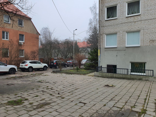 Сдам торговое помещение 91,5 м2, Озерная ул, 10, Калининград г