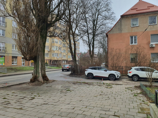 Сдам торговое помещение 91,5 м2, Озерная ул, 10, Калининград г