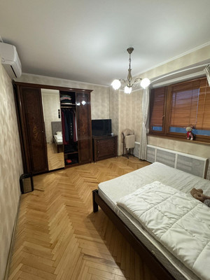 Продам двухкомнатную (2-комн.) квартиру, Флотская ул, 13к4, Москва г