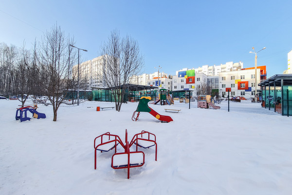 Продам однокомнатную (1-комн.) квартиру, Краснопольский пр-кт, 1г, Челябинск г
