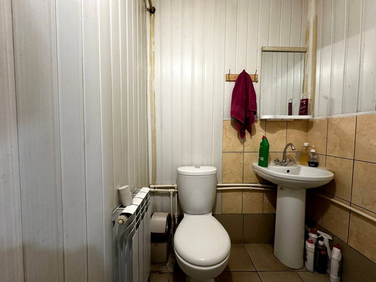 Продам торговое помещение 90 м2, Ленинградская ул, 60, Ишим г