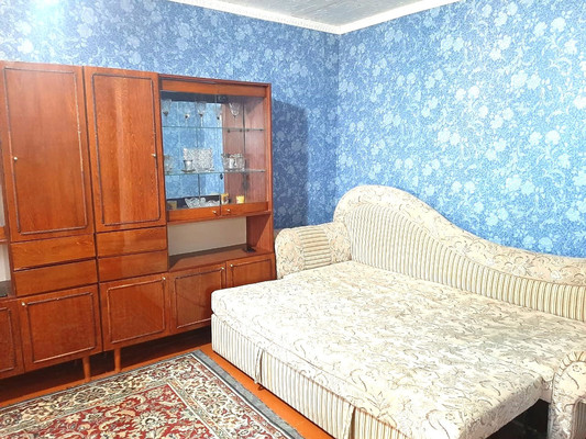 Продам двухкомнатную (2-комн.) квартиру, Калинина ул, 122, Тихорецк г