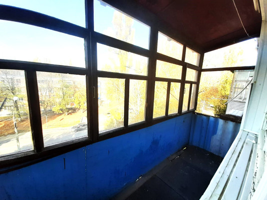 Продам двухкомнатную (2-комн.) квартиру, Калинина ул, 122, Тихорецк г