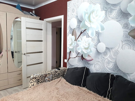 Продам двухкомнатную (2-комн.) квартиру, Федосеева ул, 13, Тихорецк г