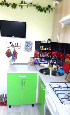 Продам двухкомнатную (2-комн.) квартиру, Федосеева ул, 13, Тихорецк г