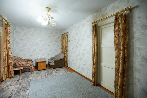 Продам двухкомнатную (2-комн.) квартиру, Свердлова ул, 12к1, Мурманск г