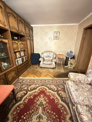 Продам двухкомнатную (2-комн.) квартиру, Северная ул, 14, Дубки с