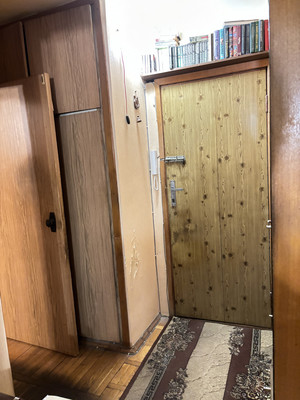 Продам двухкомнатную (2-комн.) квартиру, Северная ул, 14, Дубки с