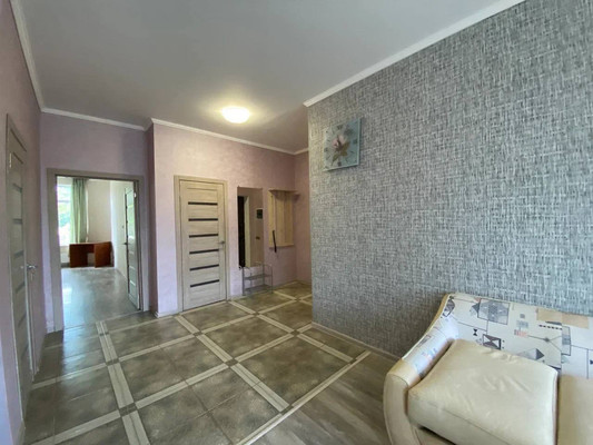 Продам двухкомнатную (2-комн.) квартиру, Дмитровская ул, 39к2, Базарово д