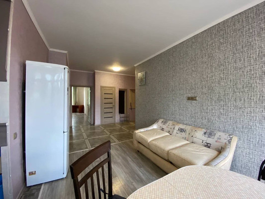 Продам двухкомнатную (2-комн.) квартиру, Дмитровская ул, 39к2, Базарово д