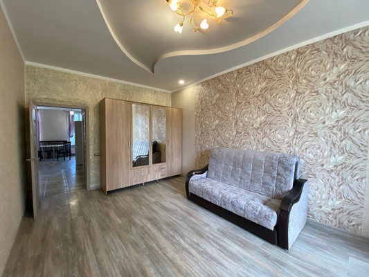 Продам двухкомнатную (2-комн.) квартиру, Дмитровская ул, 39к2, Базарово д
