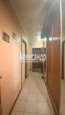 Продам трехкомнатную (3-комн.) квартиру, Морской Пехоты ул, 8к1, Санкт-Петербург г