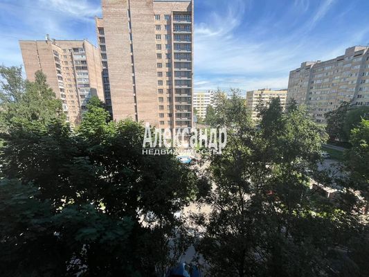 Продам трехкомнатную (3-комн.) квартиру, Морской Пехоты ул, 8к1, Санкт-Петербург г