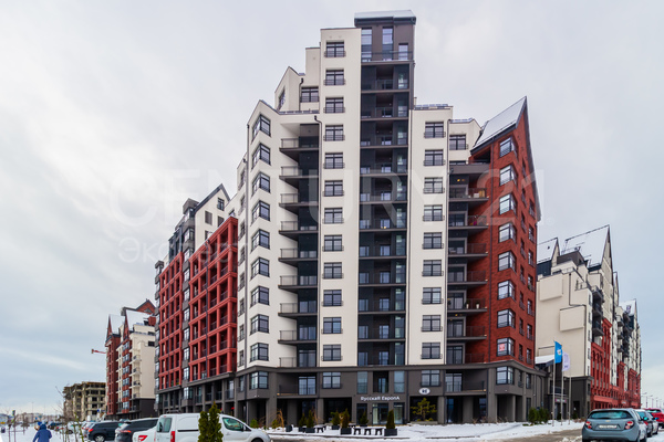 Продам двухкомнатную (2-комн.) квартиру, Молодой гвардии ул, 36 , Калининград г