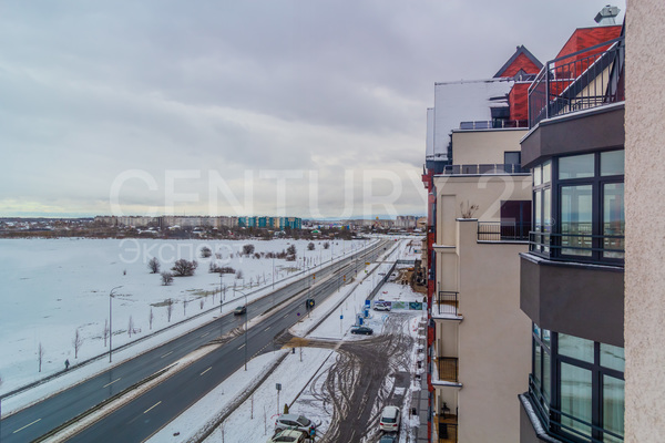 Продам двухкомнатную (2-комн.) квартиру, Молодой гвардии ул, 36 , Калининград г