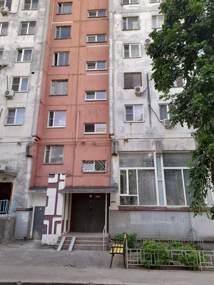 Продам трехкомнатную (3-комн.) квартиру, Зорге ул, 35, Ростов-на-Дону г