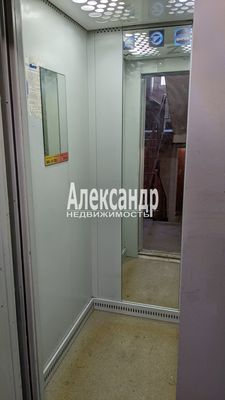 Продам трехкомнатную (3-комн.) квартиру, Жени Егоровой ул, 5к1, Санкт-Петербург г