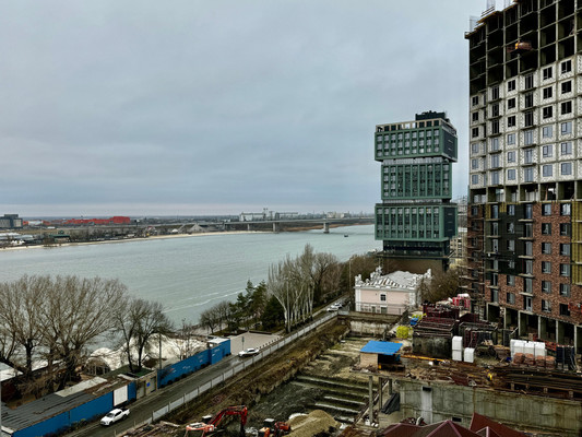 Продам трехкомнатную (3-комн.) квартиру, Береговая ул, 61/1б, Ростов-на-Дону г