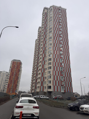 Продам трехкомнатную (3-комн.) квартиру, Покровская ул, 17к5, Москва г