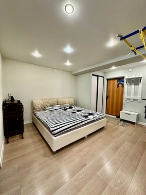 Продам двухкомнатную (2-комн.) квартиру, Молчановская ул, 2, Киров г