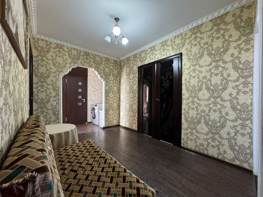 Продам трехкомнатную (3-комн.) квартиру, Ю.А.Гагарина ул, 14, Нальчик г