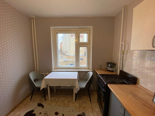 Продам двухкомнатную (2-комн.) квартиру, Маршала Куркоткина ул, 4, Наро-Фоминск г