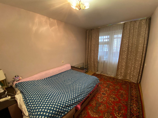 Продам двухкомнатную (2-комн.) квартиру, Маршала Куркоткина ул, 4, Наро-Фоминск г