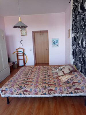 Продам трехкомнатную (3-комн.) квартиру, Культуры ул, 5, Екатеринбург г