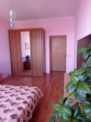 Продам трехкомнатную (3-комн.) квартиру, Культуры ул, 5, Екатеринбург г