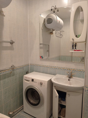 Продам трехкомнатную (3-комн.) квартиру, Культуры ул, 5, Екатеринбург г