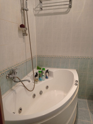 Продам трехкомнатную (3-комн.) квартиру, Культуры ул, 5, Екатеринбург г