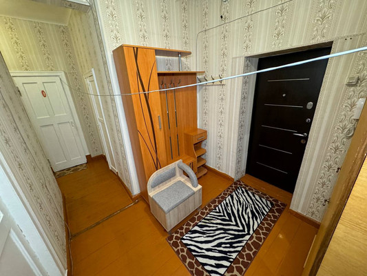 Продам двухкомнатную (2-комн.) квартиру, Ленина пр-кт, 21, Комсомольск-на-Амуре г